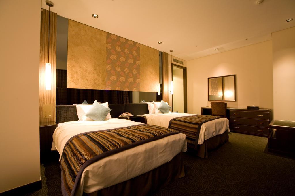 Okinawa Kariyushi Urban Resort Naha Kamer foto