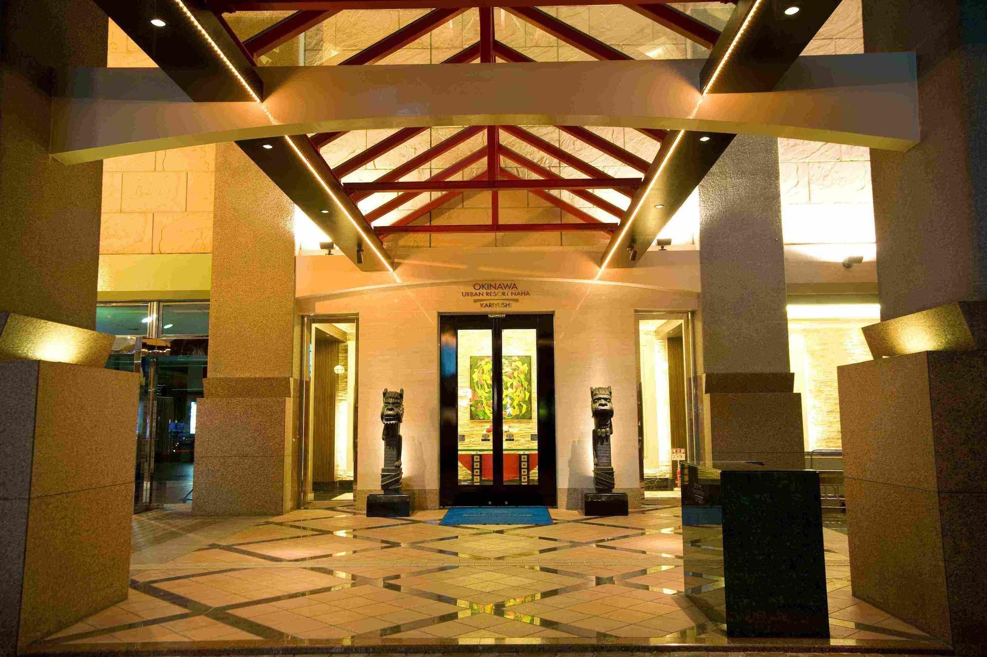 Okinawa Kariyushi Urban Resort Naha Buitenkant foto