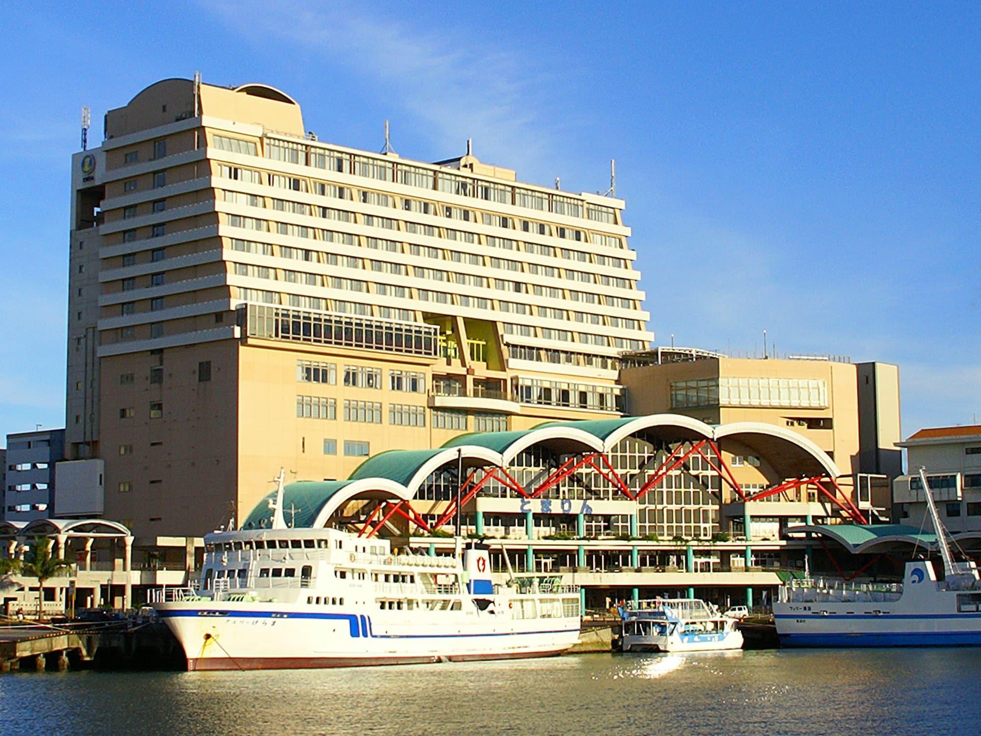 Okinawa Kariyushi Urban Resort Naha Buitenkant foto