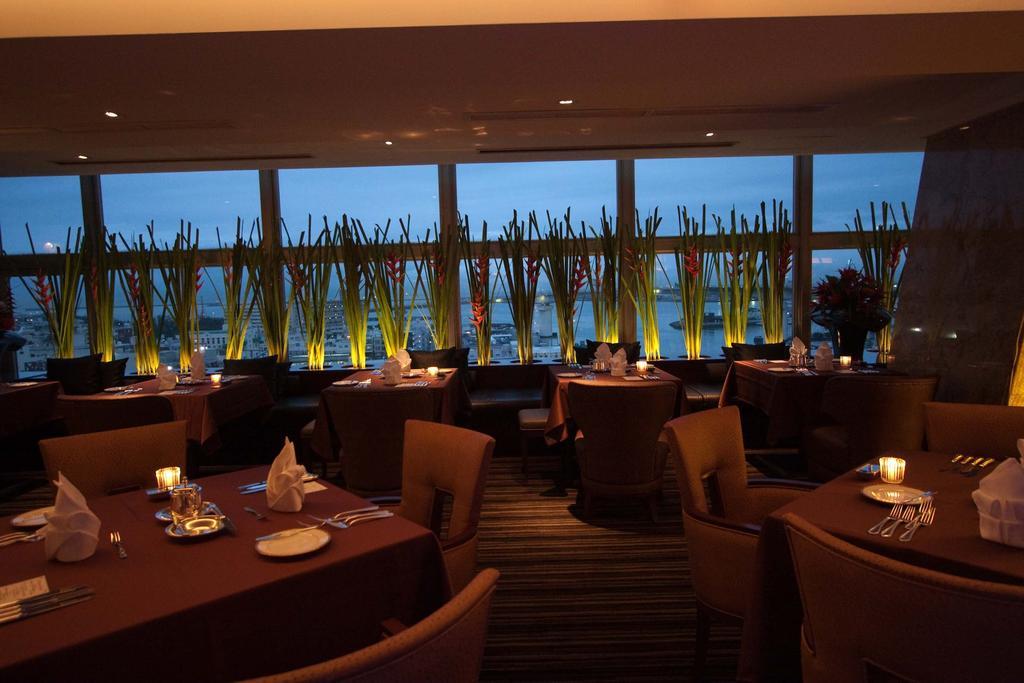Okinawa Kariyushi Urban Resort Naha Buitenkant foto