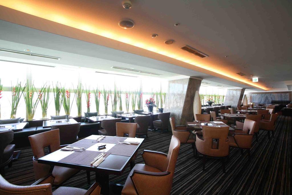 Okinawa Kariyushi Urban Resort Naha Buitenkant foto